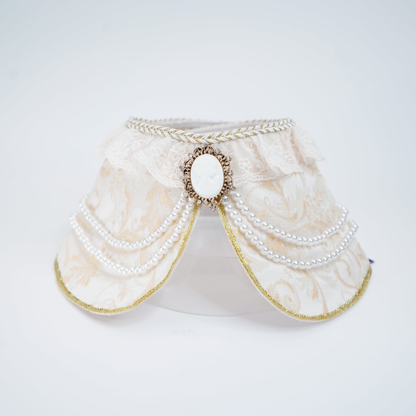 Henrietta (1-Champagne Silk Ivory) | Pet Neckwear