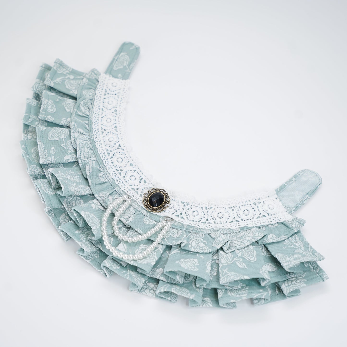 Alexandrina (1-Regency Sage Mist) | Pet Neckwear