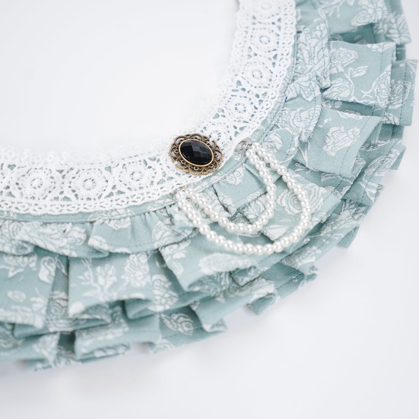 Alexandrina (1-Regency Sage Mist) | Pet Neckwear