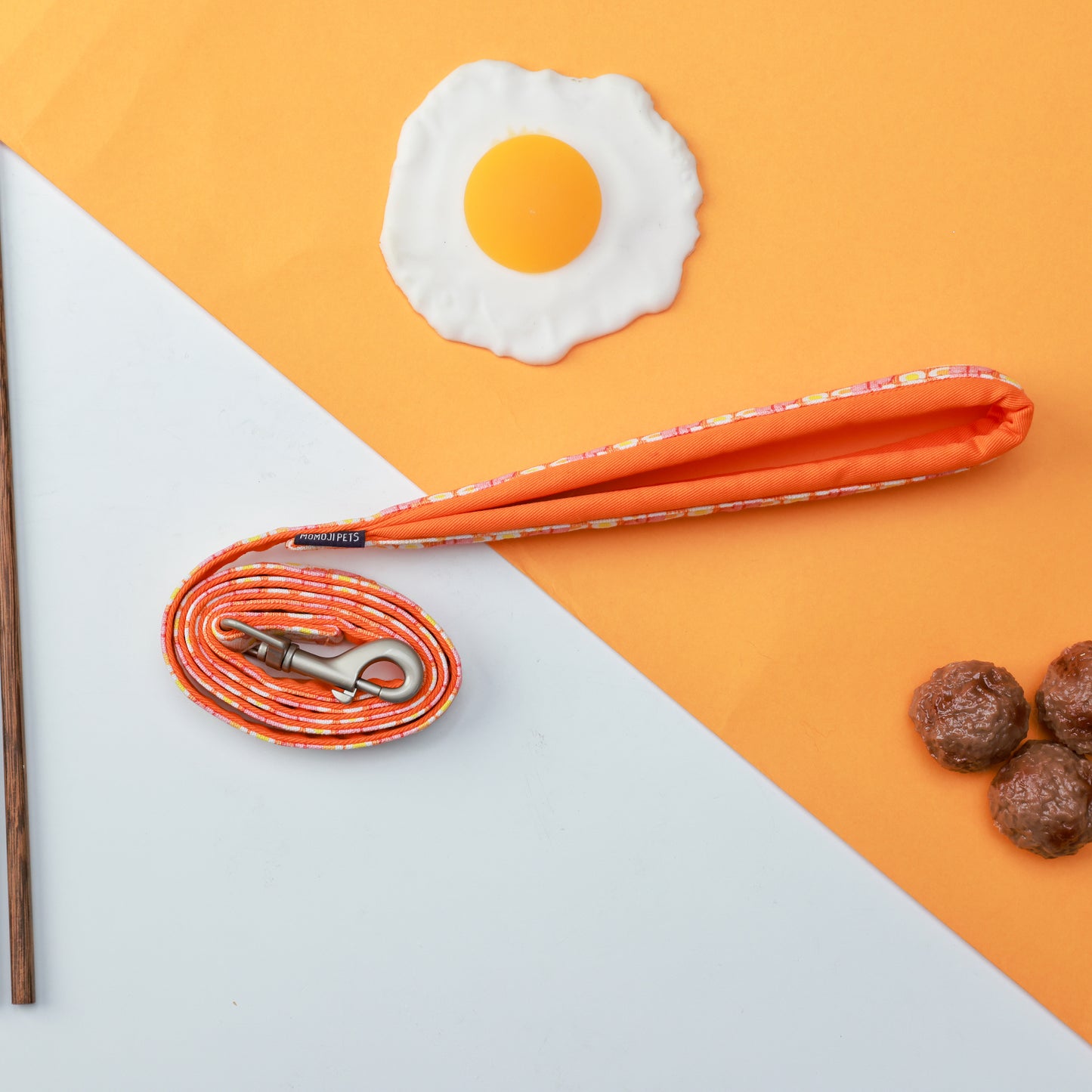 LUNCHEON MEAT EGG NOODLES 餐蛋麵 | 寵物牽具．香港系列